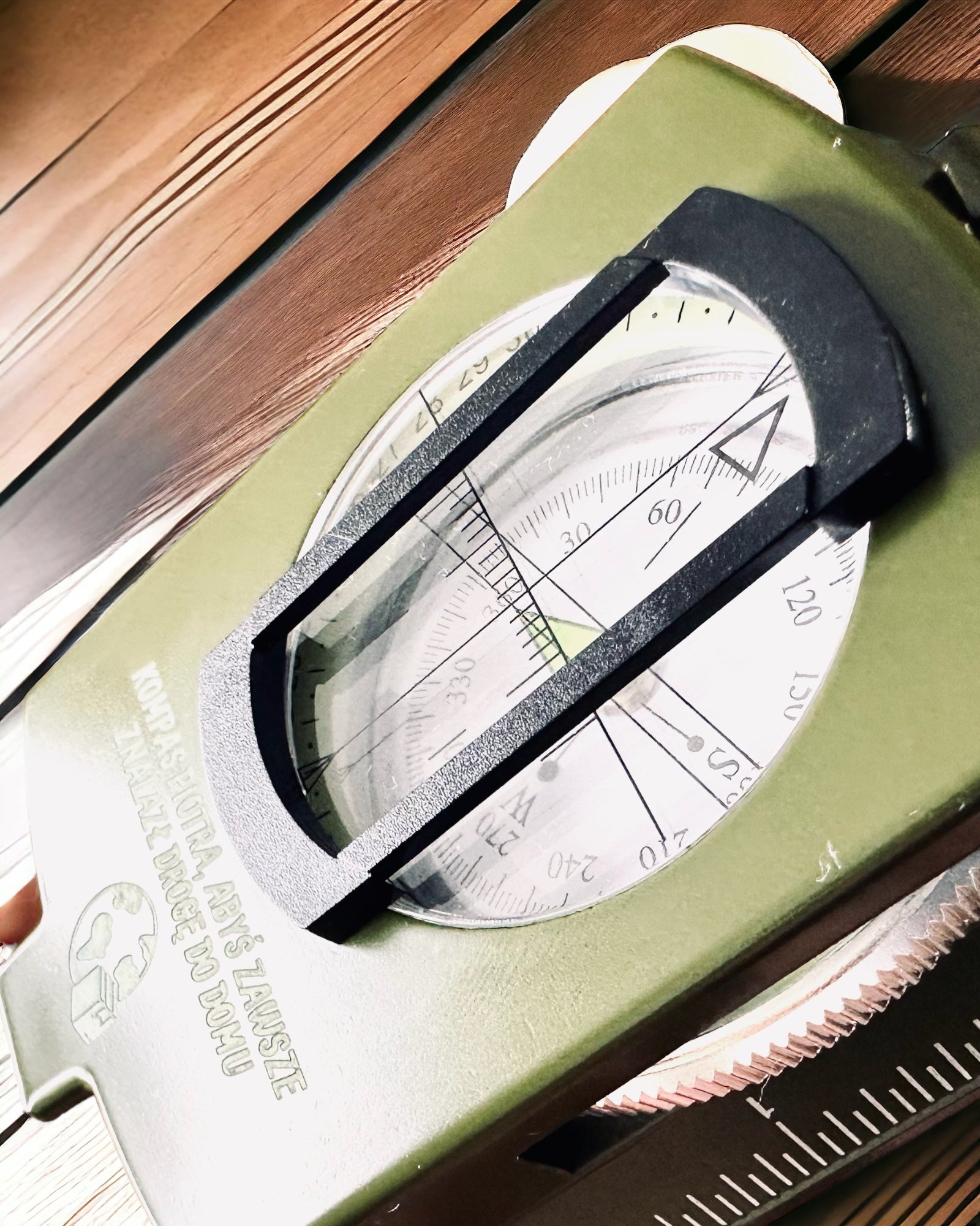 Professioneller Inklinometer-Kompass K4580 - Wasserdicht, Multifunktional, für Geländeeinsätze