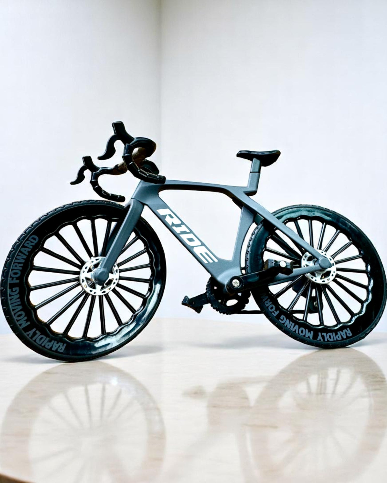 Mini-Rudergerät „Speedster“ – Sammlermodell mit Gravuroption, 2 Varianten zur Auswahl