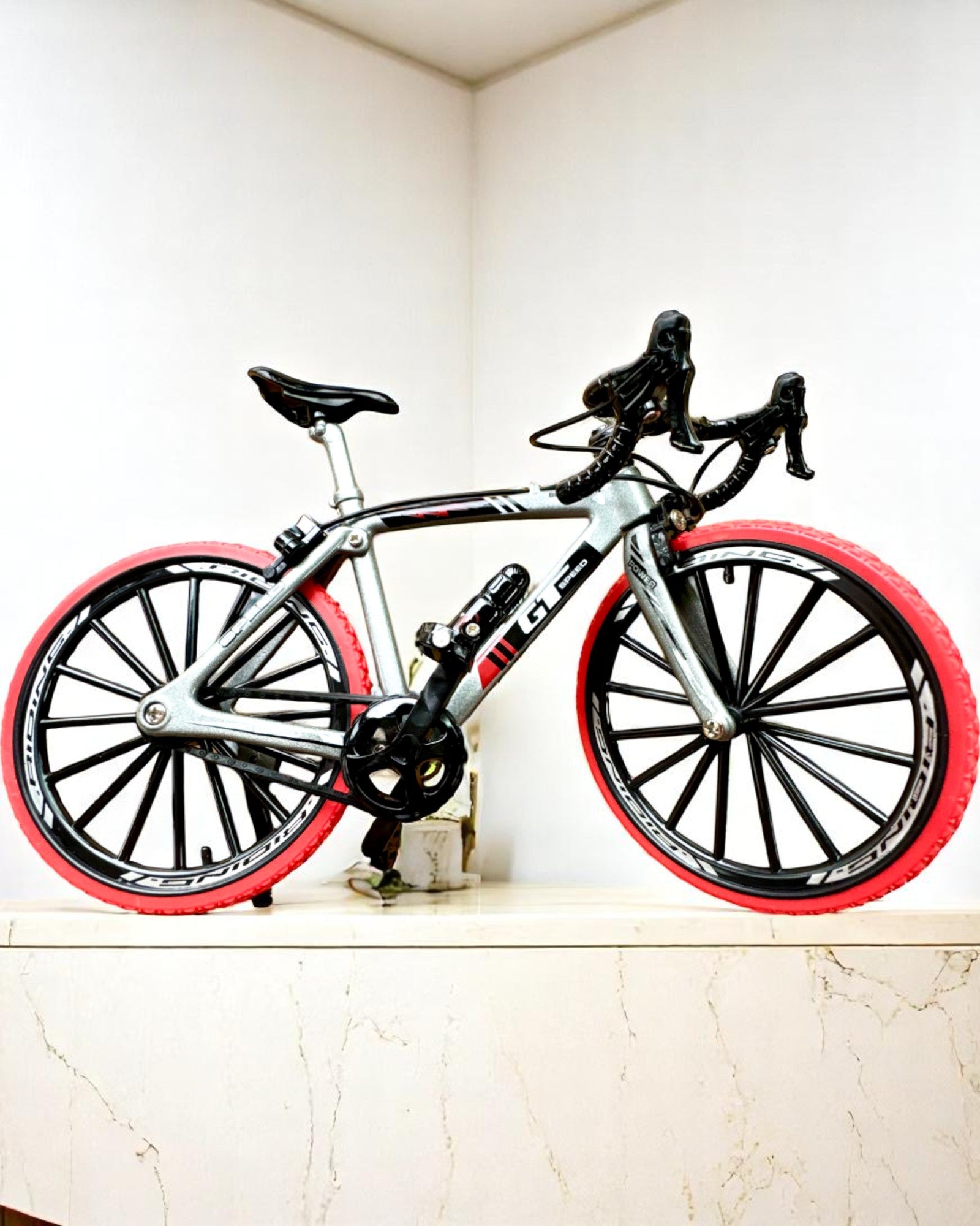 Mini-Rudergerät „Speedster“ – Sammlermodell mit Gravuroption, 2 Varianten zur Auswahl