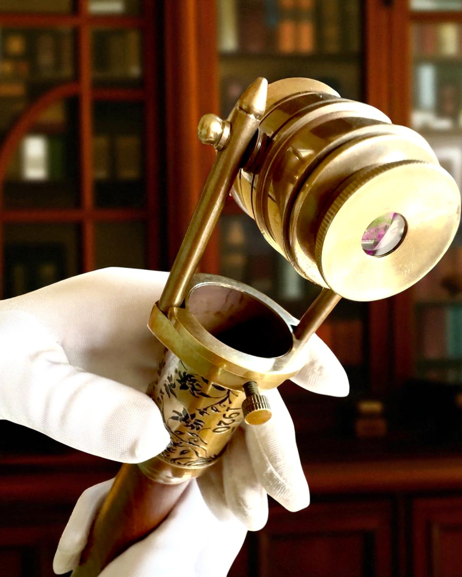 Navigator-Stock 2.0 mit Kompass und verstecktem Fernrohr, personalisierbar mit Gravur als Geschenk