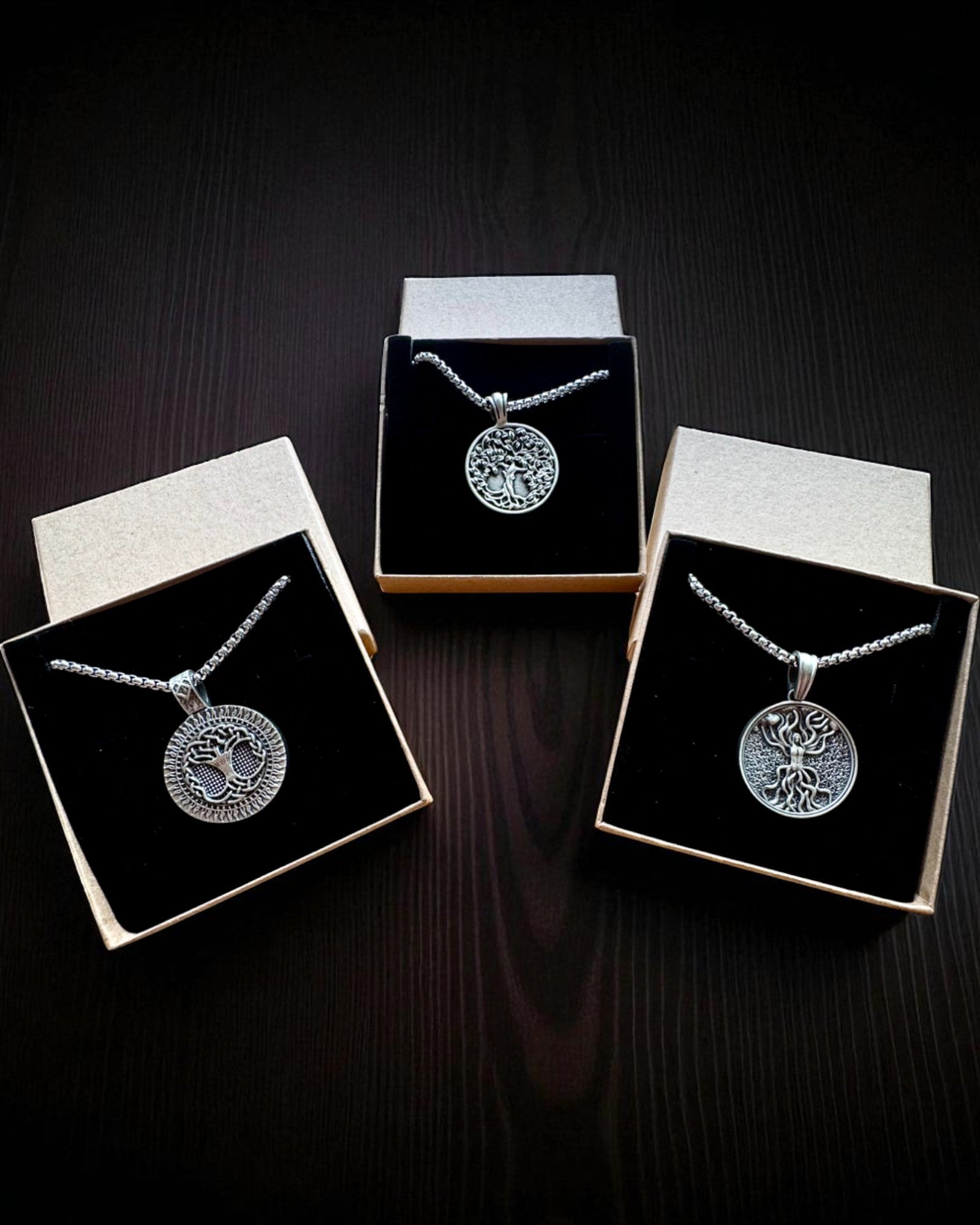 Amulett Baum des Lebens mit Gravurmöglichkeit - Halskette "Vitalität der Natur", Personalisierung