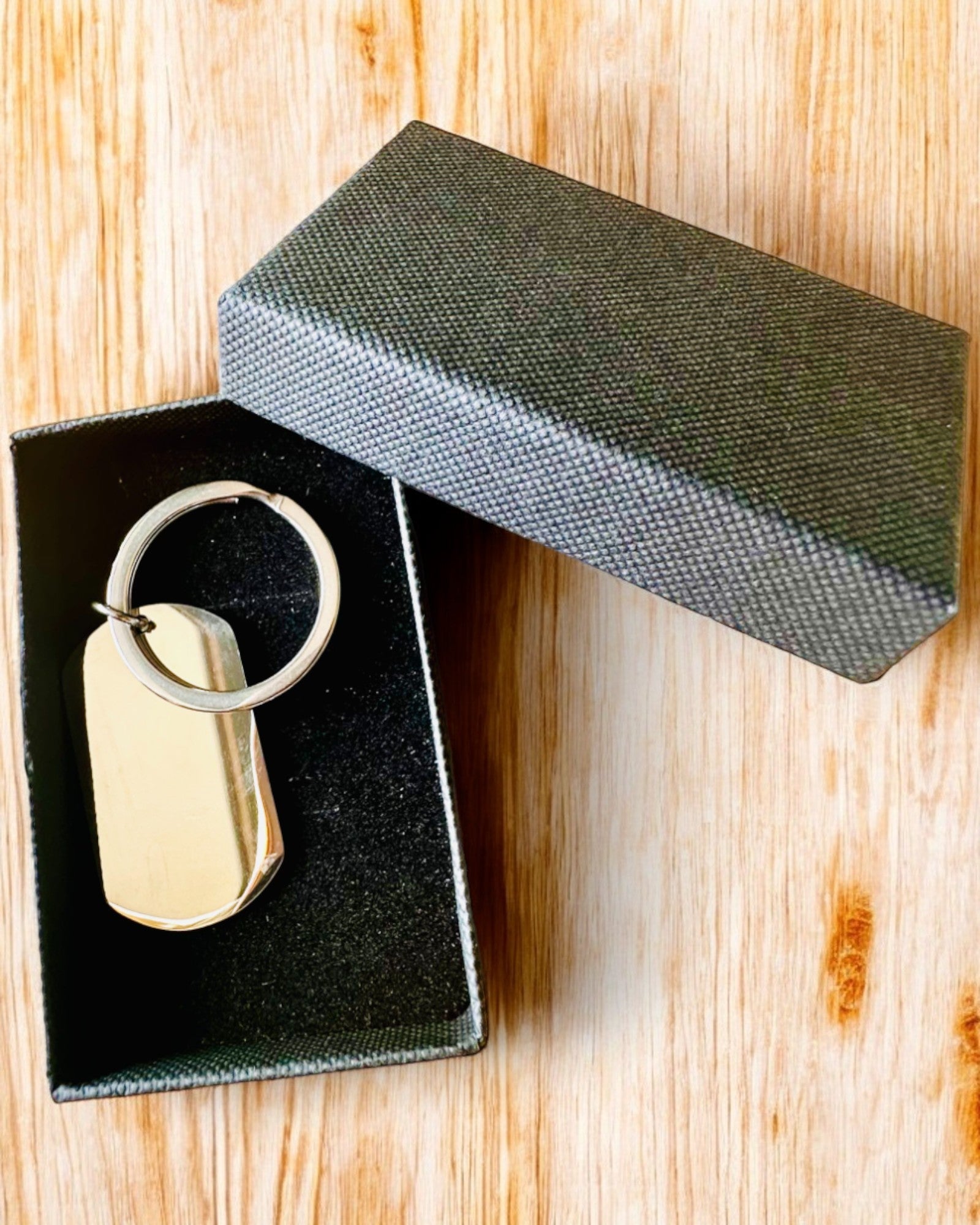 Militärischer ID-Anhänger "Erkennungsmarke" aus Edelstahl – Personalisierte Gravur