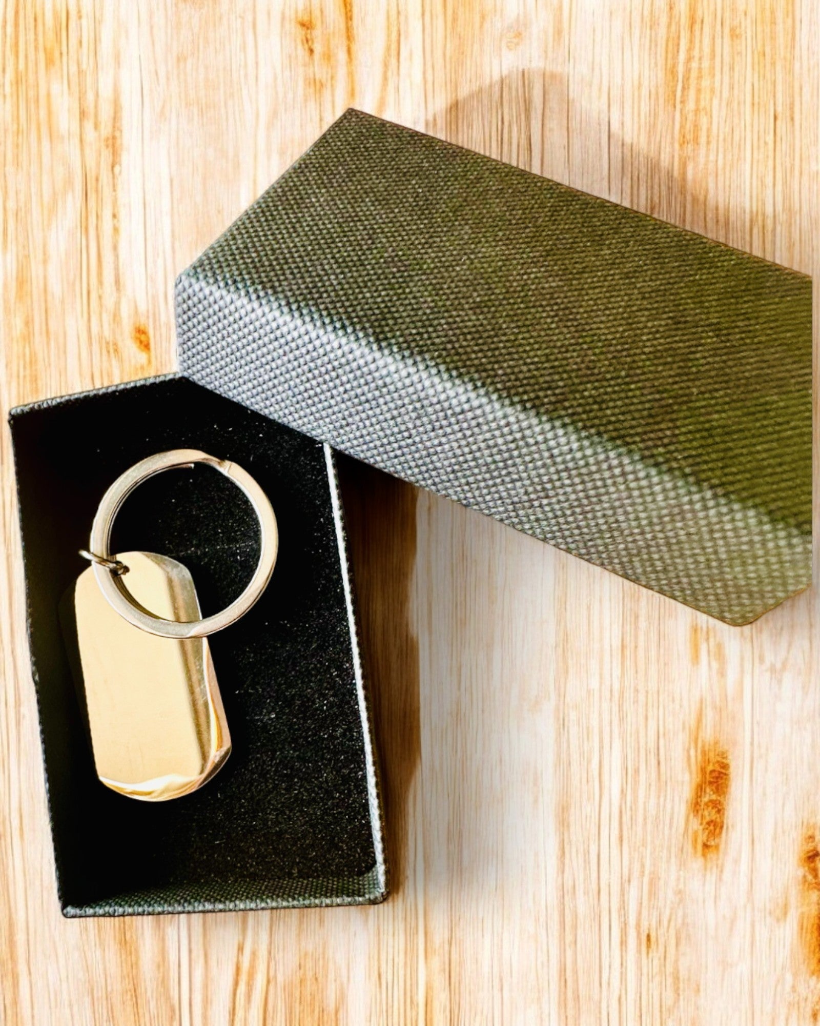 Militärischer ID-Anhänger "Erkennungsmarke" aus Edelstahl – Personalisierte Gravur