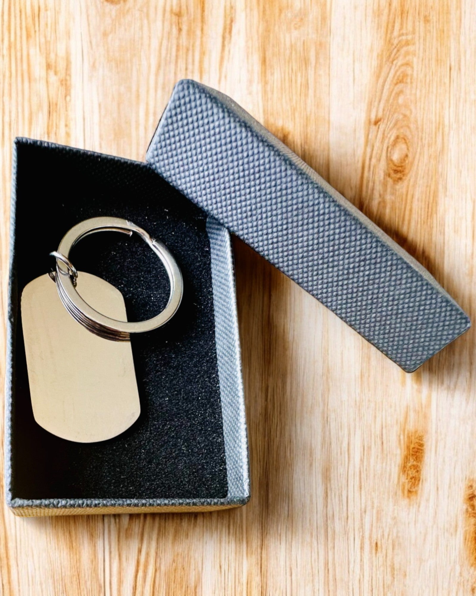 Militärischer ID-Anhänger "Erkennungsmarke" aus Edelstahl – Personalisierte Gravur