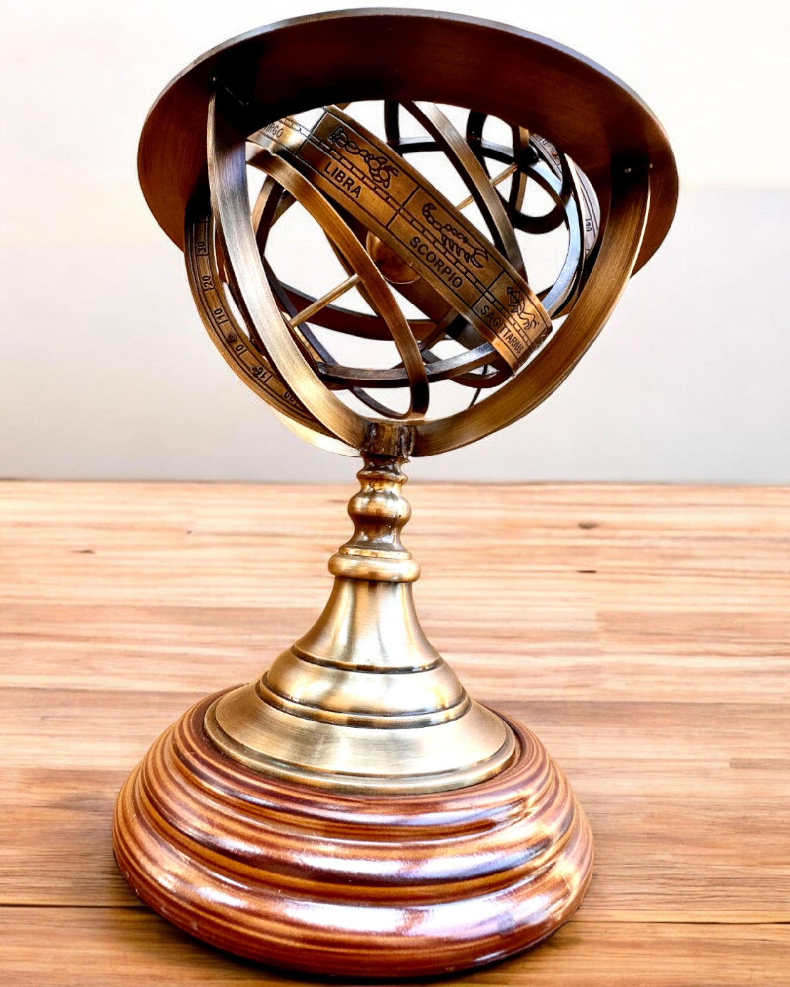 Astrolabium Artis 2 - 30 cm Höhe, Handgefertigt mit Gravuroption, Dekoration für das Büro, Premium