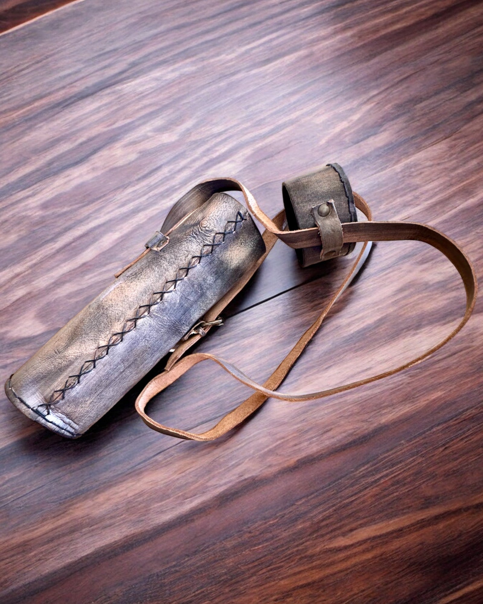 Premium-Fernrohr "Voyager" mit graviertem Fernrohr und Etui aus echtem Leder, Möglichkeit zur Personalisierung mit Gravur als Geschenk