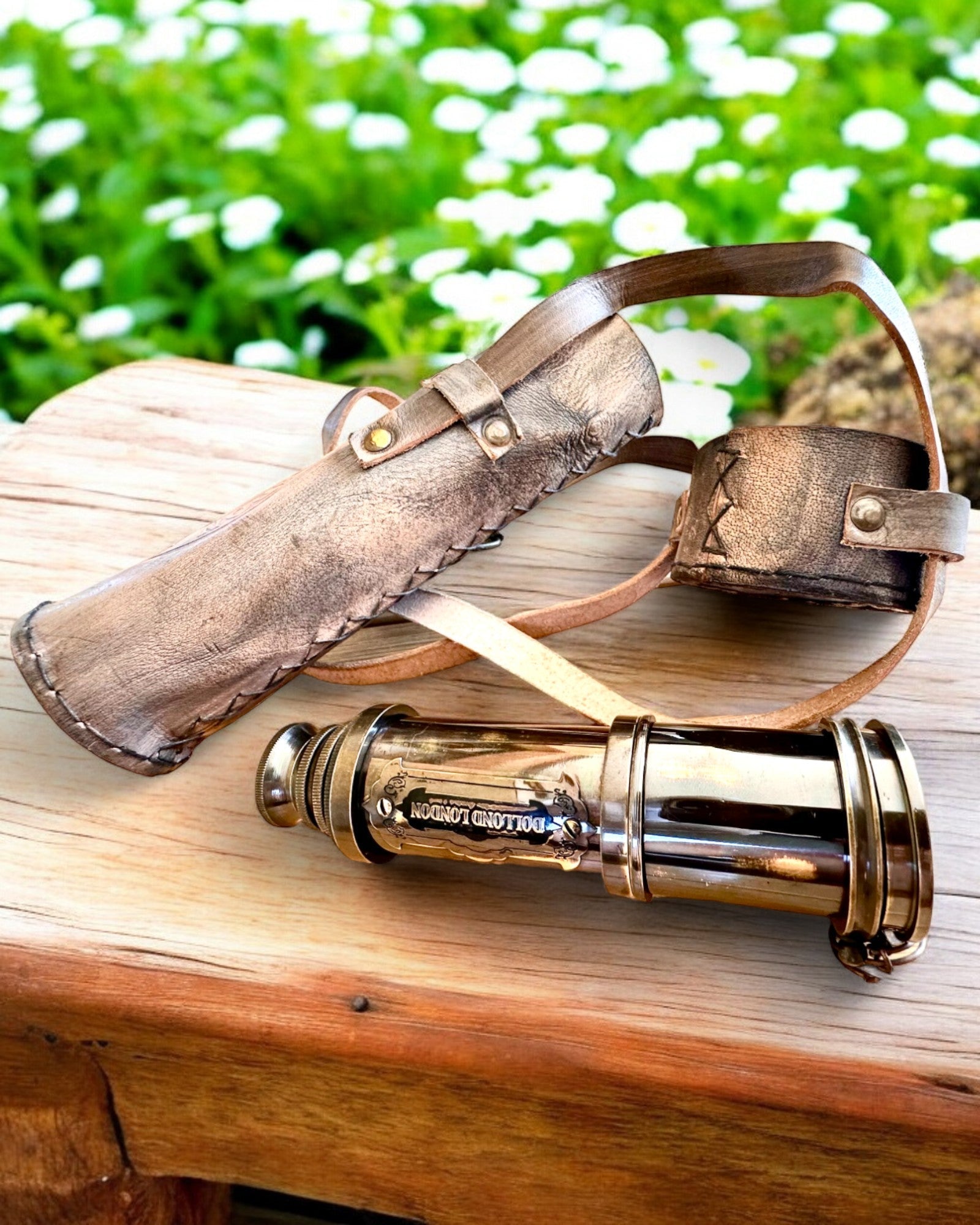 Premium-Fernrohr "Voyager" mit graviertem Fernrohr und Etui aus echtem Leder, Möglichkeit zur Personalisierung mit Gravur als Geschenk