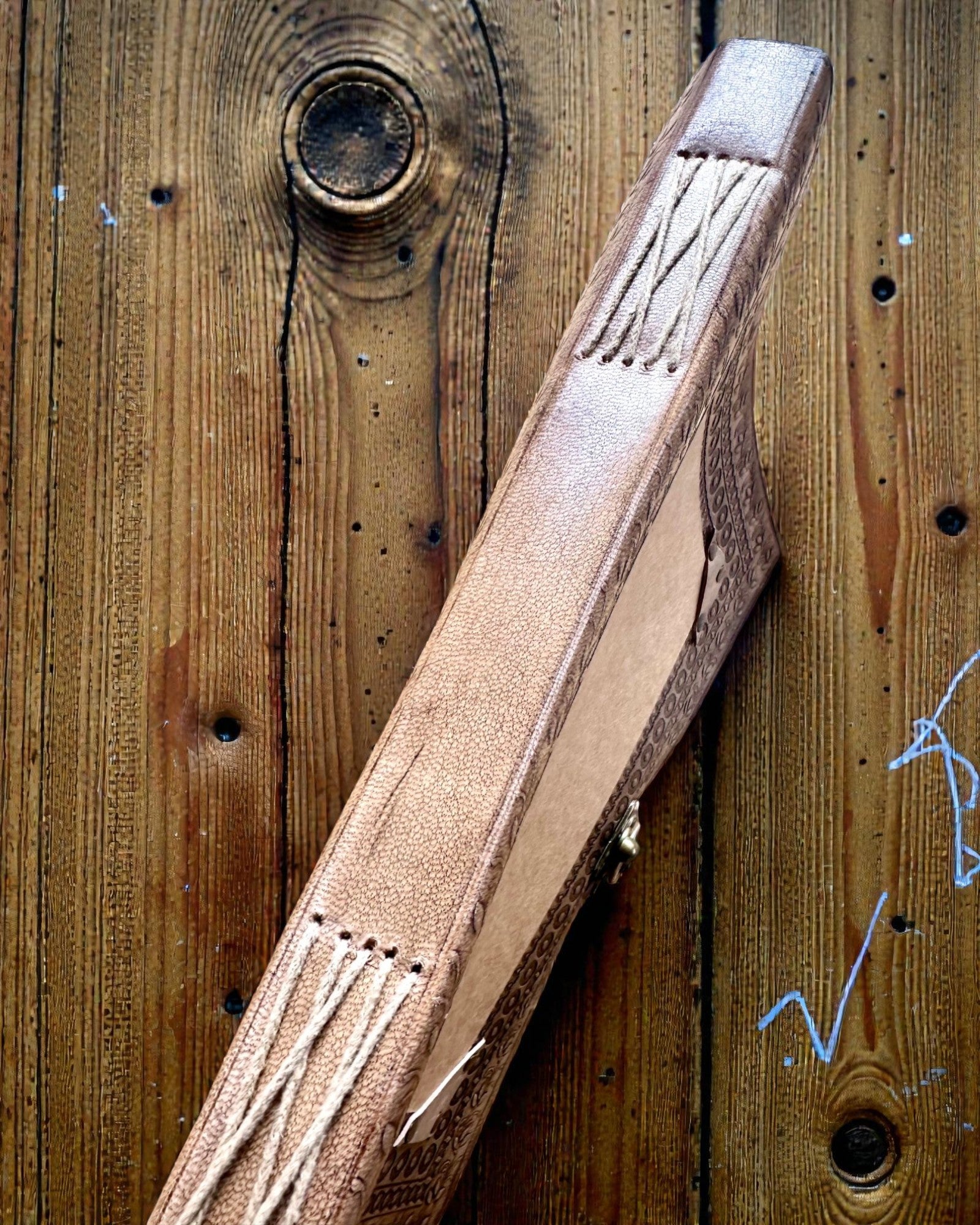 Leder-Erinnerungsbuch Erbe – personalisiertes Notizbuch 25 × 33 cm