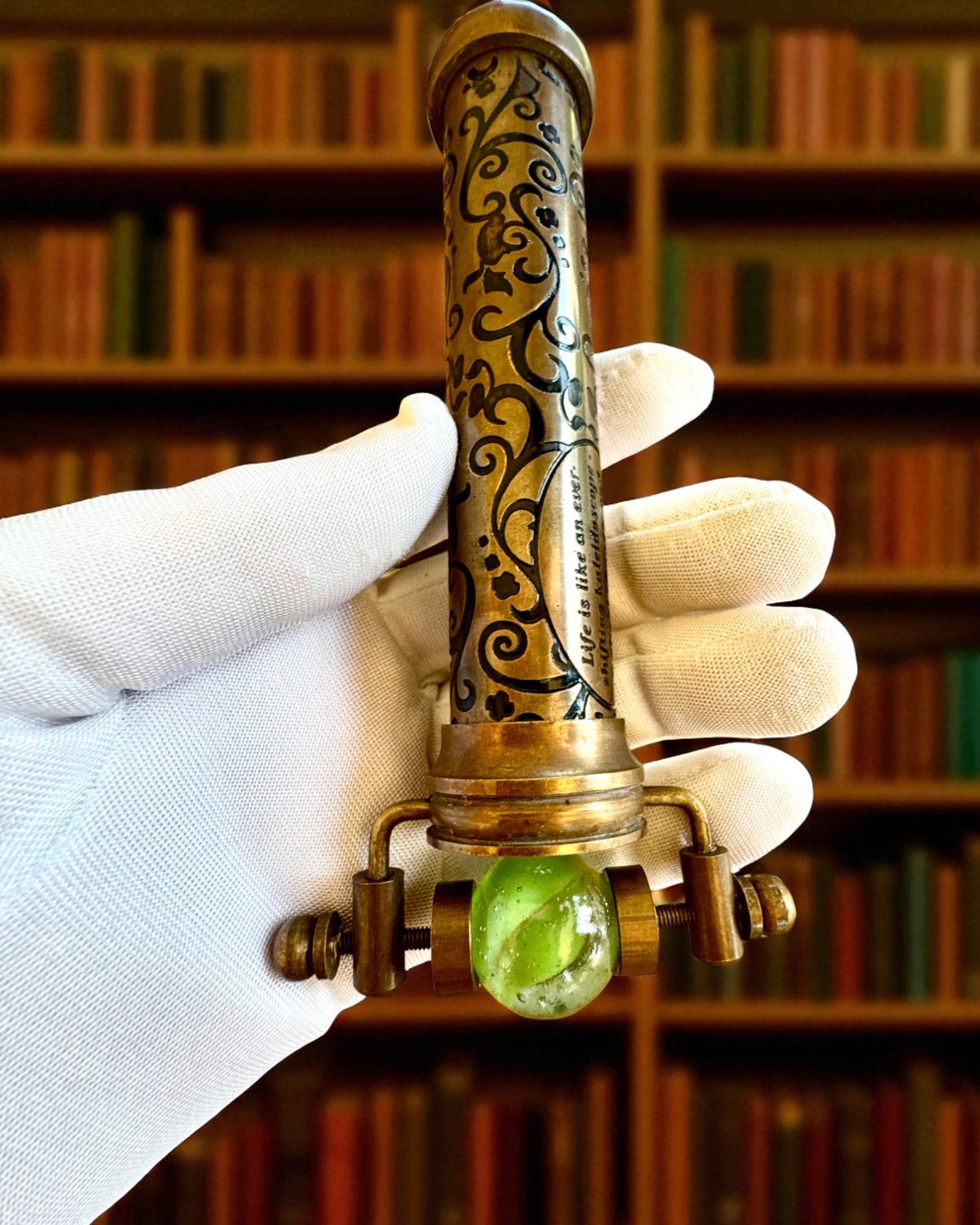 Vintage-Kaleidoskop „Emerald Dreams“, 15 cm – handgefertigt, mit Personalisierung durch Gravur als Geschenk