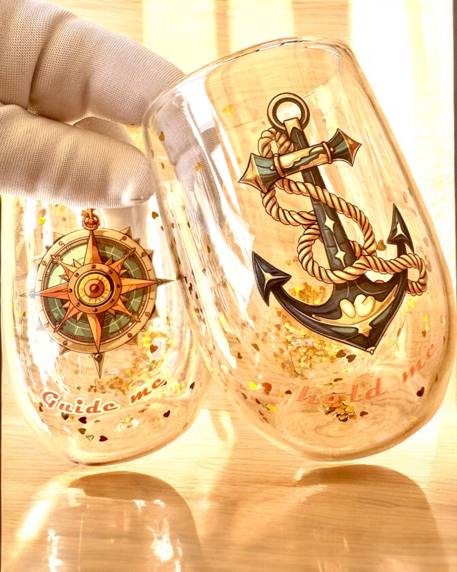 Doppelwandige Gläser "Nautical Dreams" mit Goldflocken - Set aus 2 Stück, 300 ml Fassungsvermögen, Personalisierung mit Gravur möglich