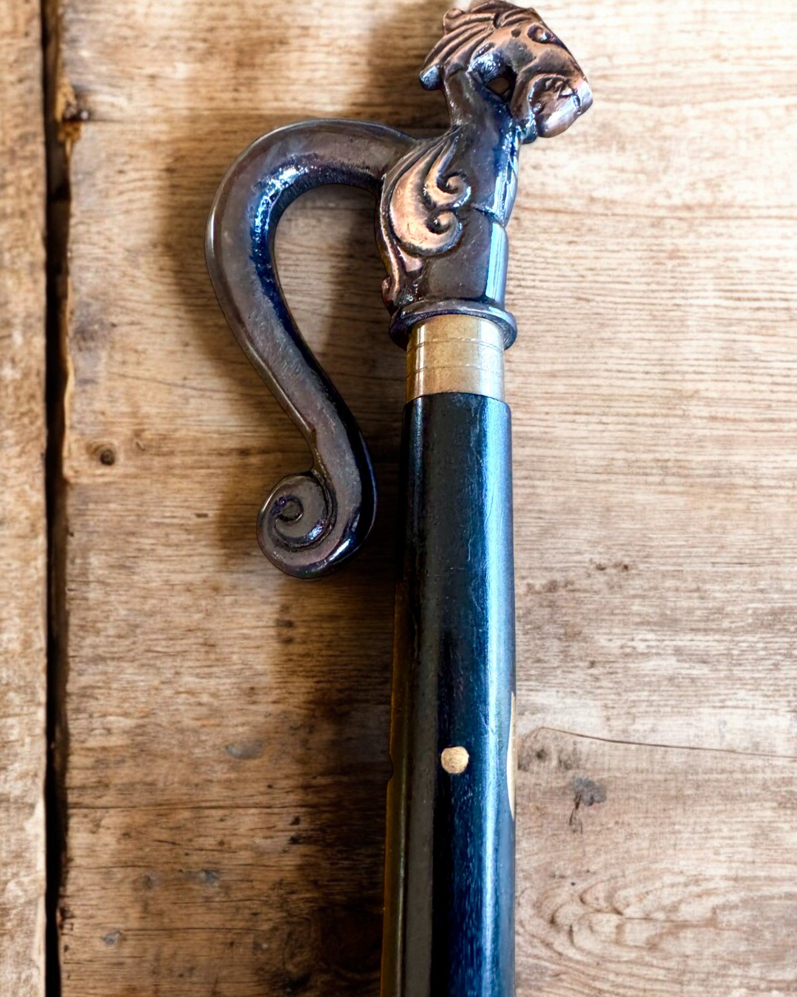 Spazierstock Drachenwächter – Möglichkeit der Personalisierung mit Gravur als Geschenk