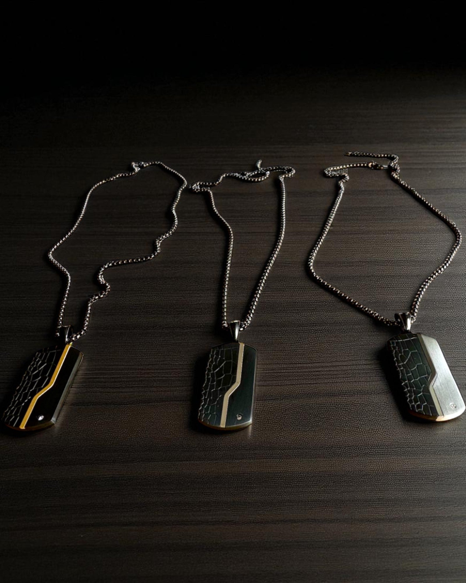 Herren Halskette Dog Tag „SteelVision“ – Edelstahl, 15 Varianten, Personalisierung mit Gravur