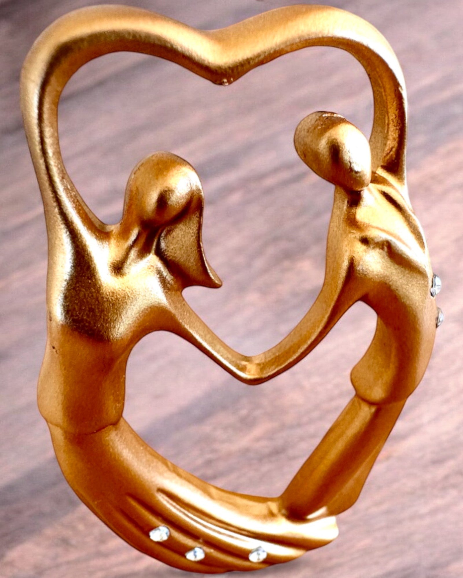 Figur Symbol der Liebe - „Ewige Nähe” als Geschenk, Personalisierung mit Gravur