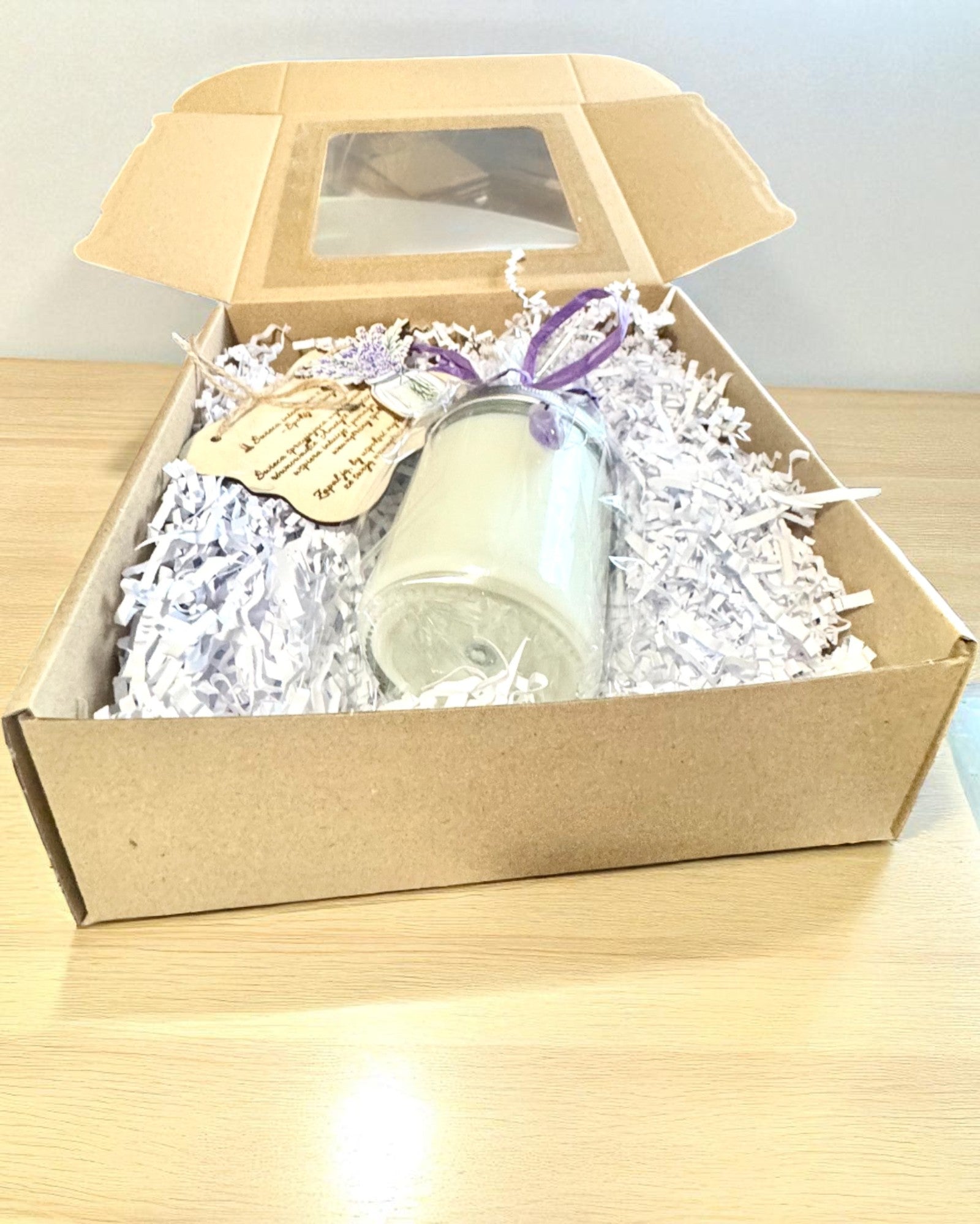 Intentionale Sojakerze Amethyst – Ruhe, Harmonie und Reinigung, 250 ml, Personalisierung als Geschenk möglich