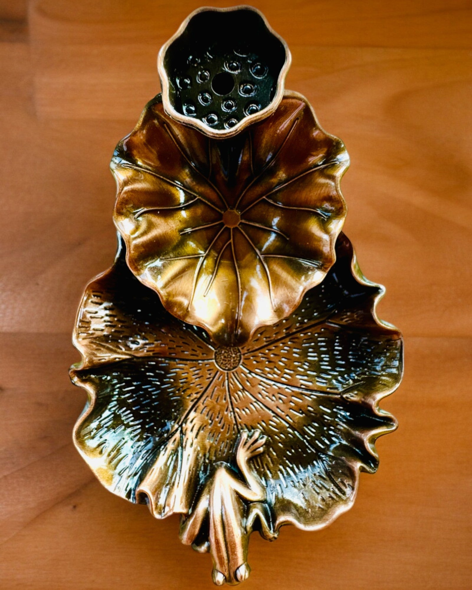 Eleganter Metallhalter für Räucherstäbchen Lotusblatt - 4 Varianten zur Auswahl, Möglichkeit der Personalisierung mit Gravur als Geschenk