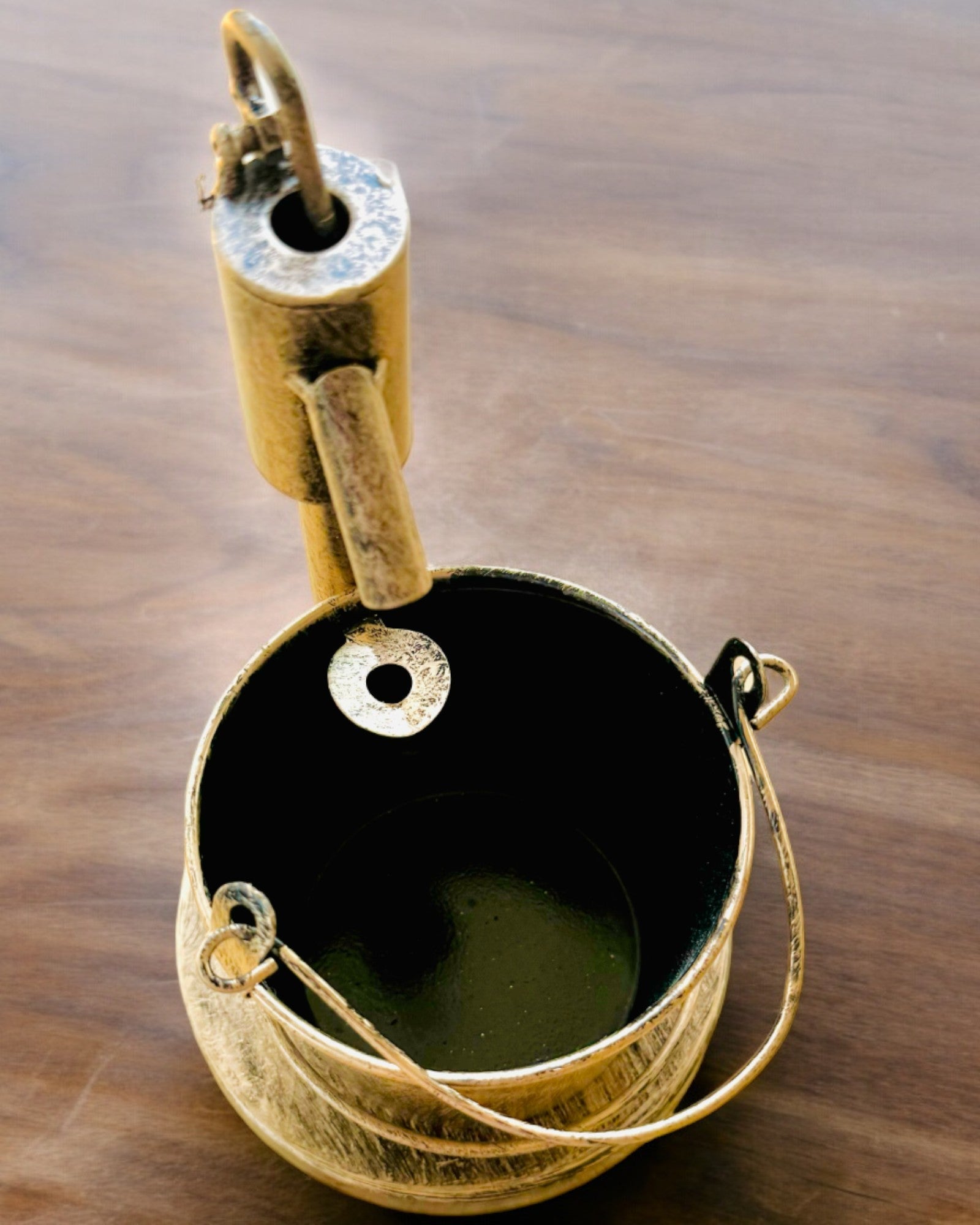 Stilvoller Metall-Aschenbecher "Rustic Charm" 19-23 cm Höhe, 8 Varianten zur Auswahl, Gravur auf Wunsch