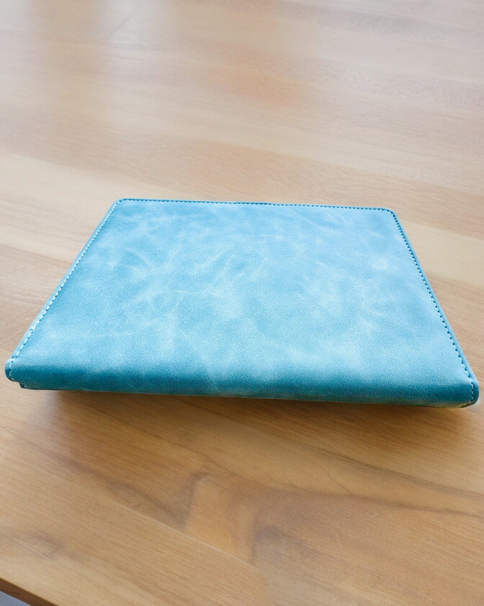 Geheimes Notizbuch A5 Vintage mit Zahlenschloss - Wählen Sie Ihren Stil, Personalisierung mit Gravur als Geschenk