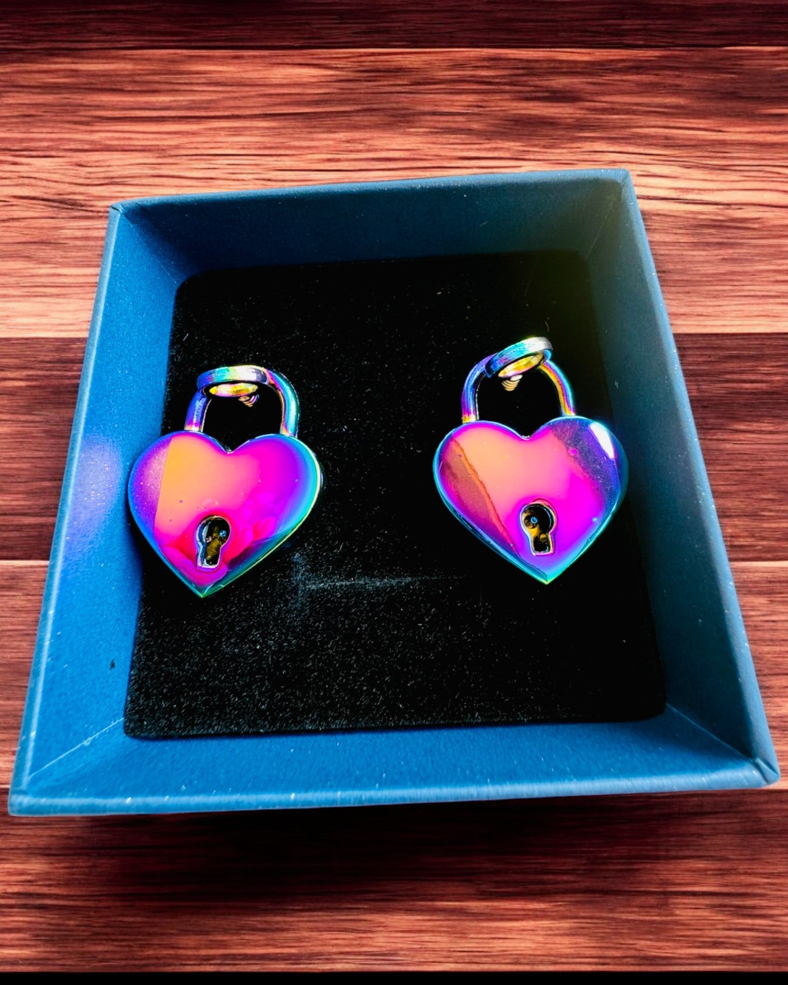 Mini-Liebesschlösser Herz DeLuxe, Set aus 2 Schlössern mit Schlüsseln, 6 Varianten zur Auswahl, Personalisierung mit Gravur als Geschenk möglich