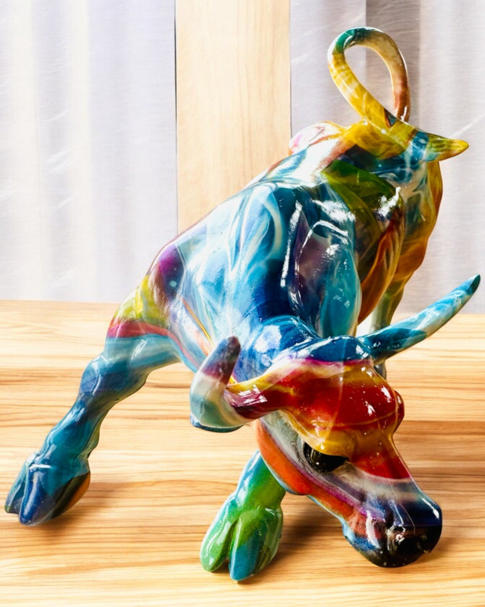 Dekorative Skulptur Stier "BullArt" – Einzigartige Kunst mit Gravuroption - 4 Farbvarianten, als personalisiertes Geschenk
