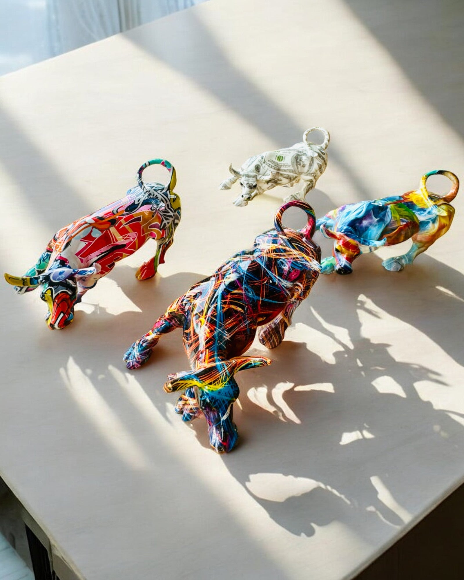 Dekorative Skulptur Stier "BullArt" – Einzigartige Kunst mit Gravuroption - 4 Farbvarianten, als personalisiertes Geschenk