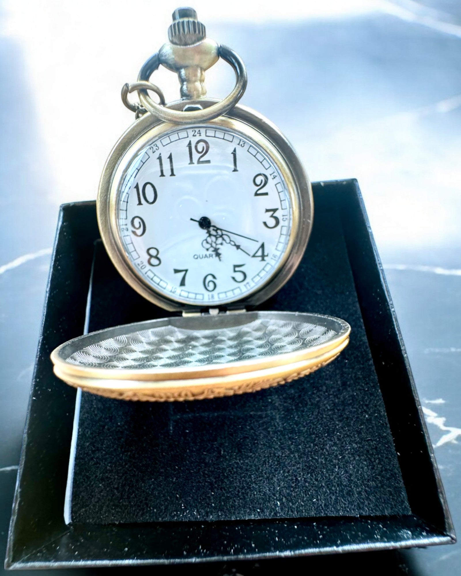 Taschenuhr "Astro Retro Antikstil" – mit Gravuroption als Geschenk