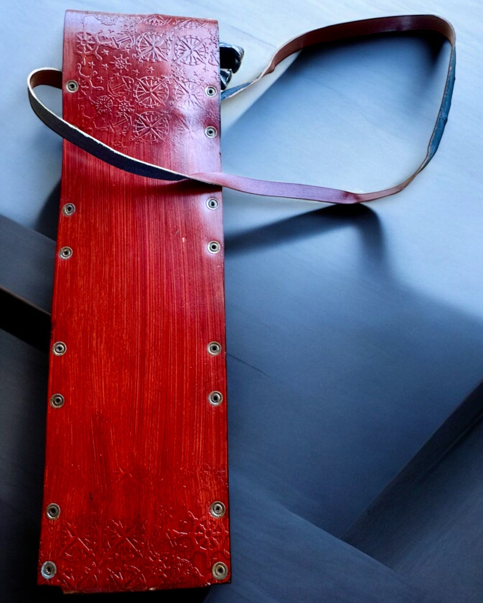 Lederetui, Hülle für Spazierstöcke - Möglichkeit zur Personalisierung mit Gravur als Geschenk