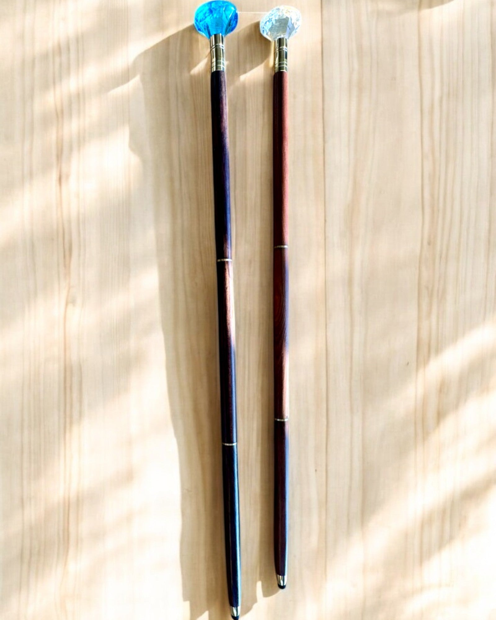 Spazierstock "Diamant in Bronze" - Handgefertigt aus Holz, Gravur möglich