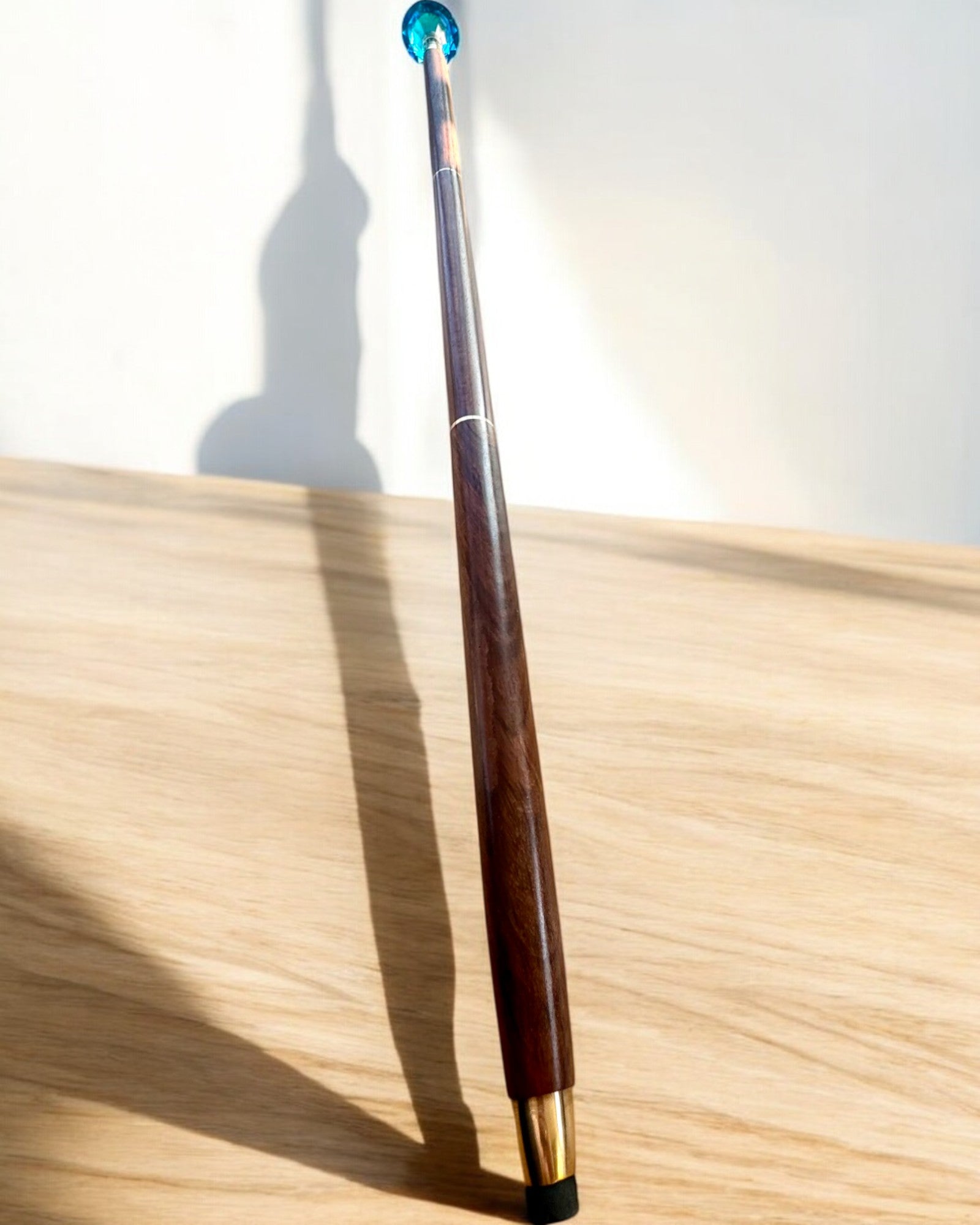 Spazierstock "Diamant in Bronze" - Handgefertigt aus Holz, Gravur möglich