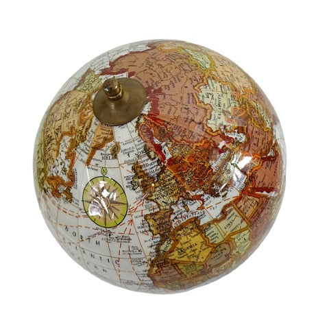 Eleganter dekorativer Globus auf Holzsockel mit individueller Gravurmöglichkeit, 27 cm, dunkelbraun, ideal als Geschenk