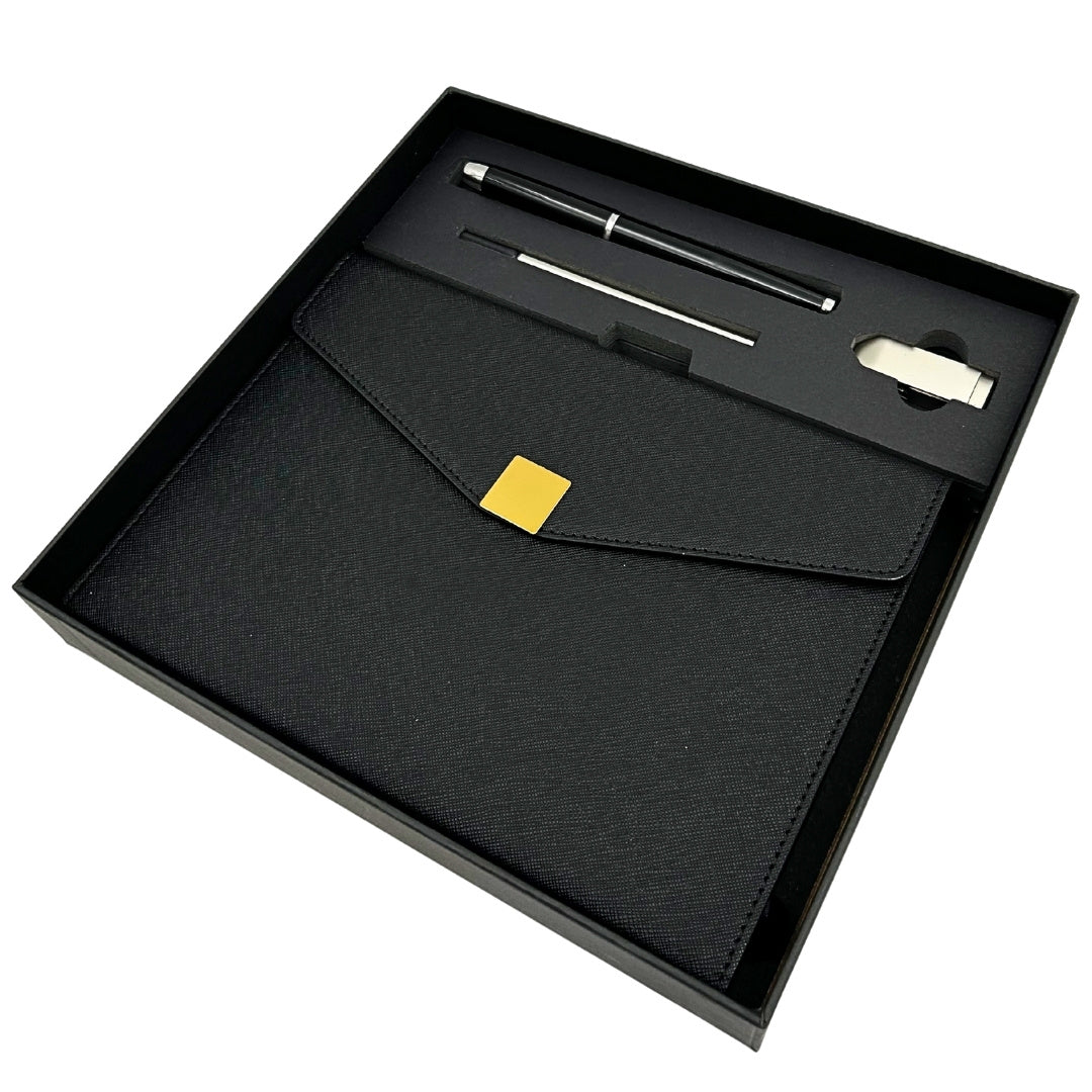 Elegantes Premium-Geschenkset mit Personalisierung – Leder-Notizbuch A5, Kugelschreiber und 16GB USB-Stick in schwarz-goldener Box