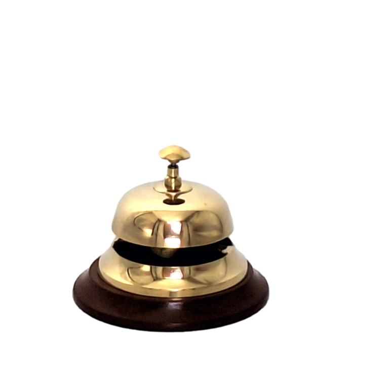 Messing-Hotelgong auf Holzsockel TB27/4 mit der Möglichkeit der Personalisierung durch Gravur, elegantes Geschenk in Gold- und Braunfarben, Höhe 11 cm, Durchmesser 12 cm
