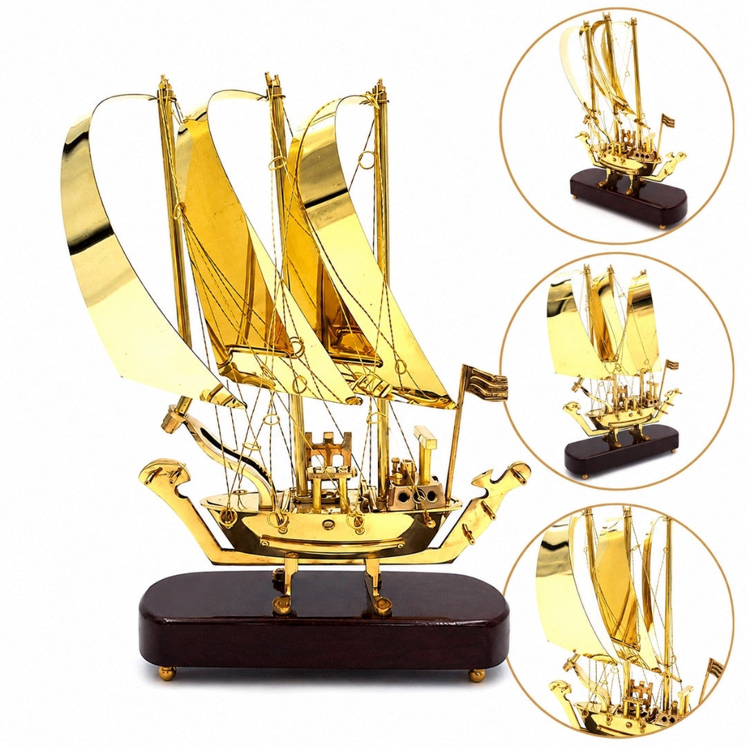 Elegantes Messingschiff auf Holzsockel, 30 cm, mit personalisierbarer Gravur