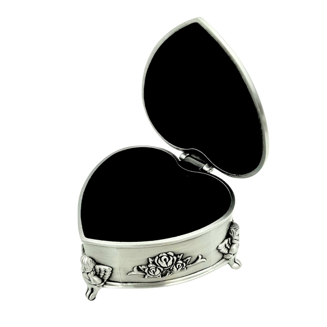 Metall-Schmuckschatulle in Herzform mit personalisierbarer Gravur – elegantes Geschenk zu Valentinstag, Jubiläum oder Geburtstag, verziert mit Rosenmotiv, Maße 8,7 x 8,4 x 5,1 cm