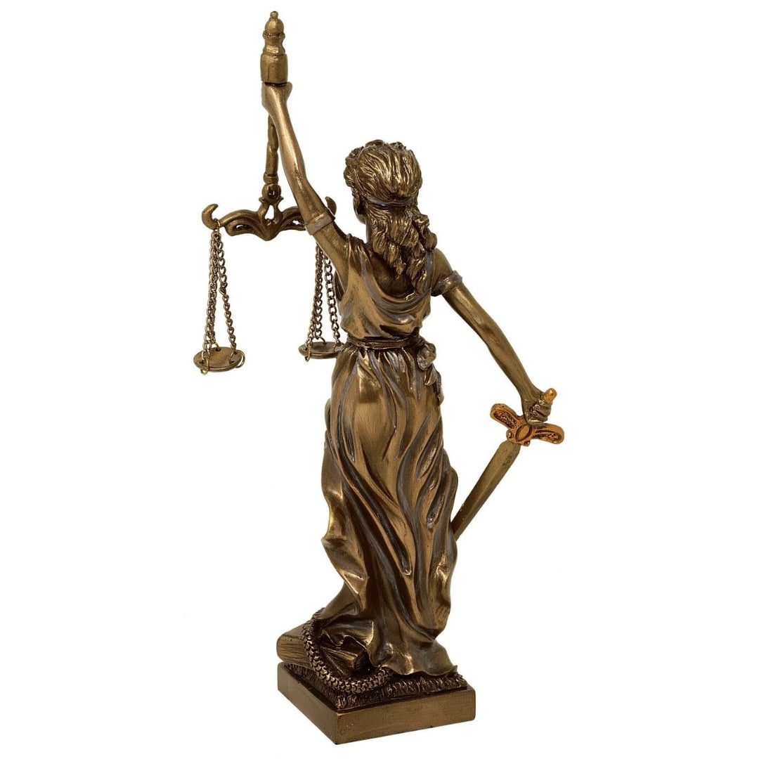 Figur Themis Göttin der Gerechtigkeit 20 cm mit Gravur-Personalisierung
