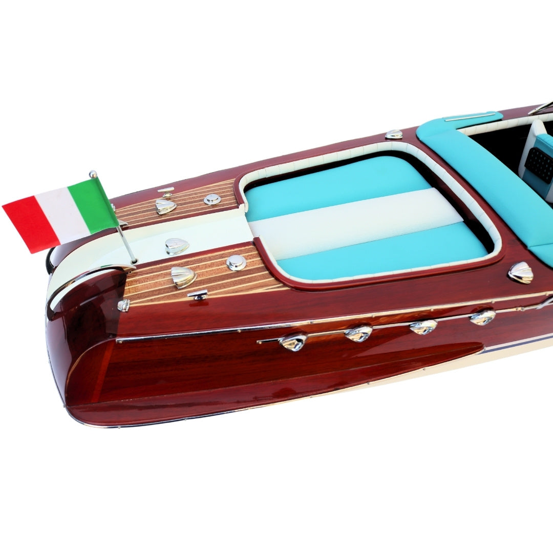Exklusives Modell des Motorboots Riva Aquarama 87 cm mit Personalisierung durch Gravur
