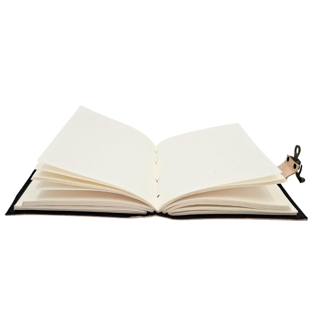 Retro-Ledernotizbuch mit Stein – personalisiertes Notizbuch mit Gravur – Büffelleder, braun, 18x13 cm
