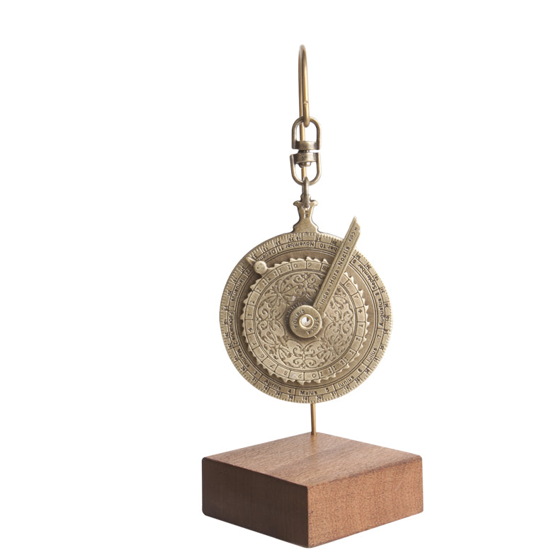 Miniatur Sternenuhr Nokturnal H85 mit der Möglichkeit der Personalisierung durch Gravur