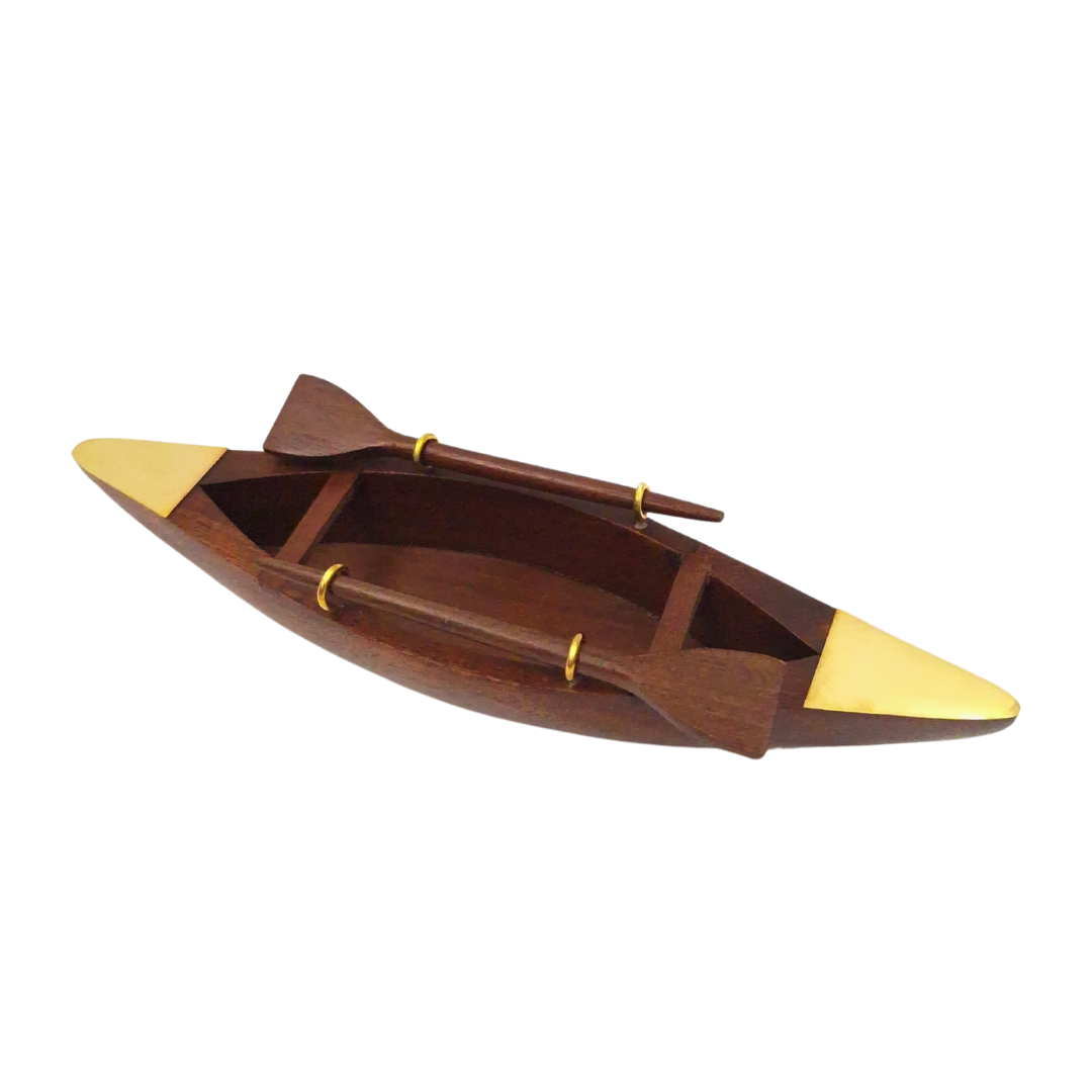 Elegantes Holzmodell eines Bootes 25 cm - Schreibtischdekoration mit Messingelementen - Ideales Geschenk für einen Segler mit Option zur Personalisierung durch Gravur - Maritimer und Retro-Stil