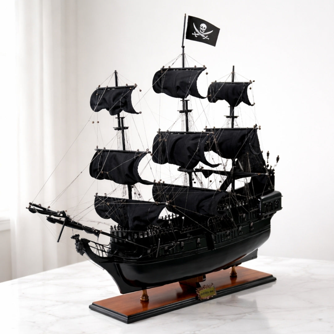 Modell des Piratenschiffs Schwarze Perle BP80R mit Gravurmöglichkeit, Länge 89 cm, exklusives Geschenk für jeden Anlass, Kunsthandwerk, Holzsockel