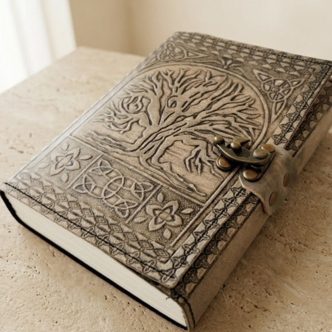 Retro-Ledernotizbuch Baum des Lebens mit Gravur