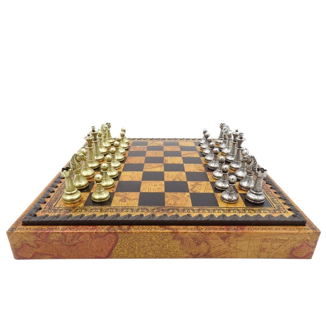 Exklusive Metall-Schachfiguren Italfama 28x28 cm mit personalisierbarer Gravur, braun-schachbrettmuster, Figuren gold-silbrig