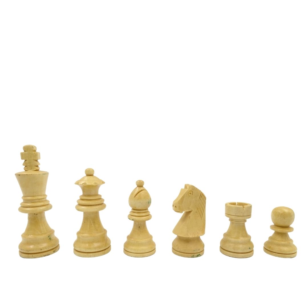 Holzschach 40x40 cm mit Gravur – klappbares Schachbrett aus indischem Palisander in Braun-Beige