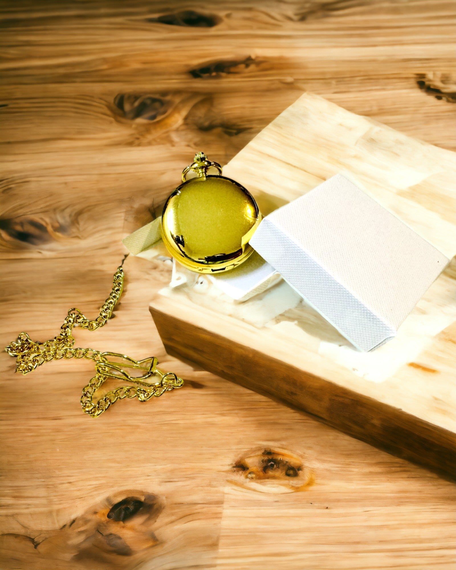 Klassische mechanische Taschenuhr mit Doppeldeckel, manuell, goldfarben, mit Gravur