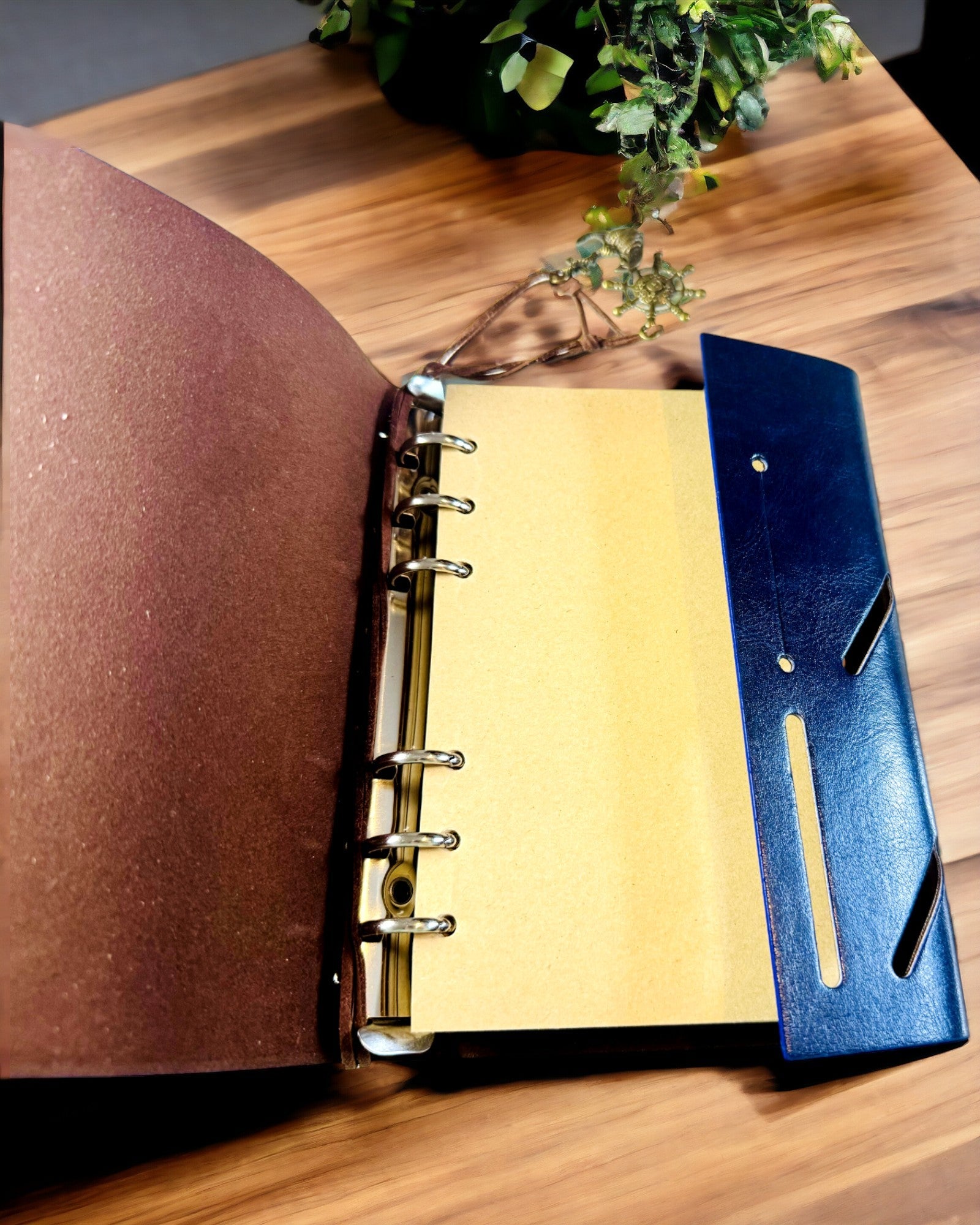 Vintage Segelnotizbuch A6 oder A7 Größe - mit Kompassmotiv und gelagerten Seiten - Erhältlich in verschiedenen Farbvarianten, Gravur möglich