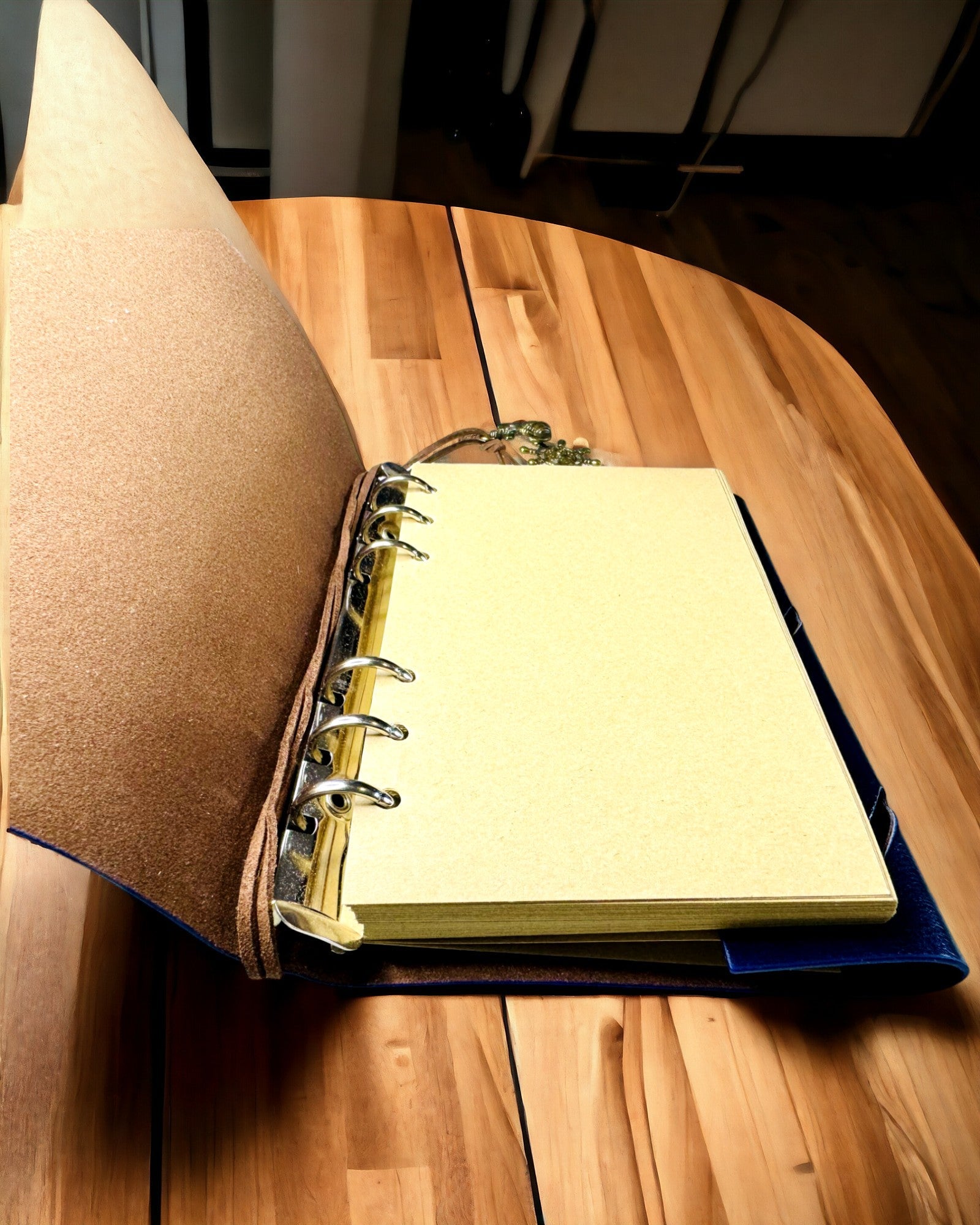 Vintage Segelnotizbuch A6 oder A7 Größe - mit Kompassmotiv und gelagerten Seiten - Erhältlich in verschiedenen Farbvarianten, Gravur möglich