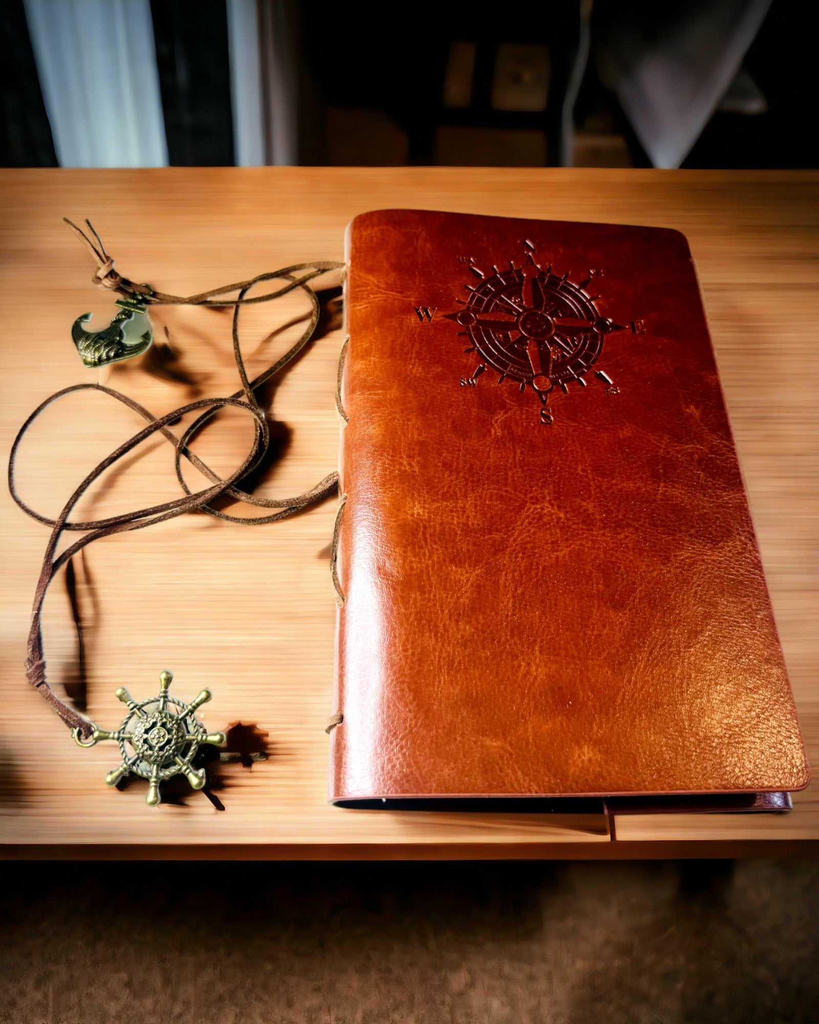 Vintage Segelnotizbuch A6 oder A7 Größe - mit Kompassmotiv und gelagerten Seiten - Erhältlich in verschiedenen Farbvarianten, Gravur möglich