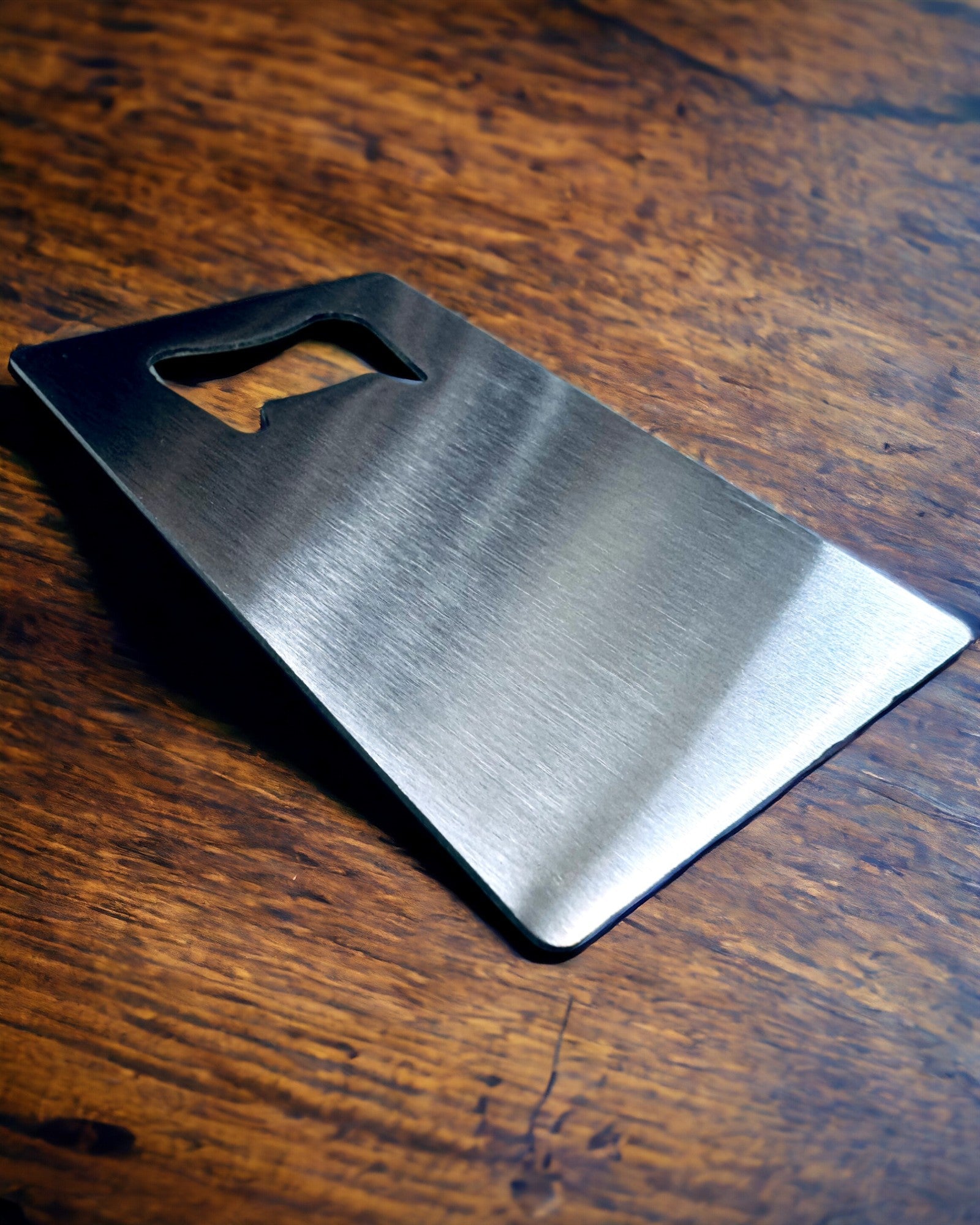 Flaschenöffner aus Edelstahl - Elegantes und Praktisches Gadget - Personalisierung mit Gravur