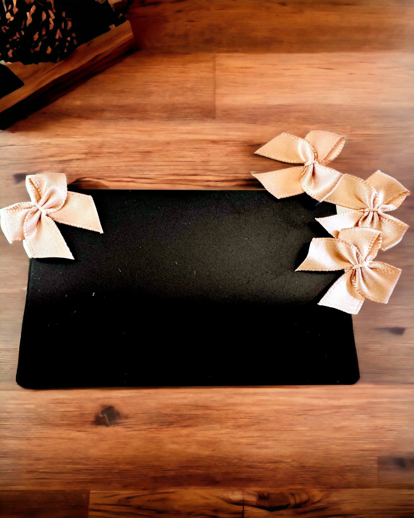 Exklusive Schwarze Metall-Visitenkarte mit Personalisierungsmöglichkeit – Ideal als Geschenk