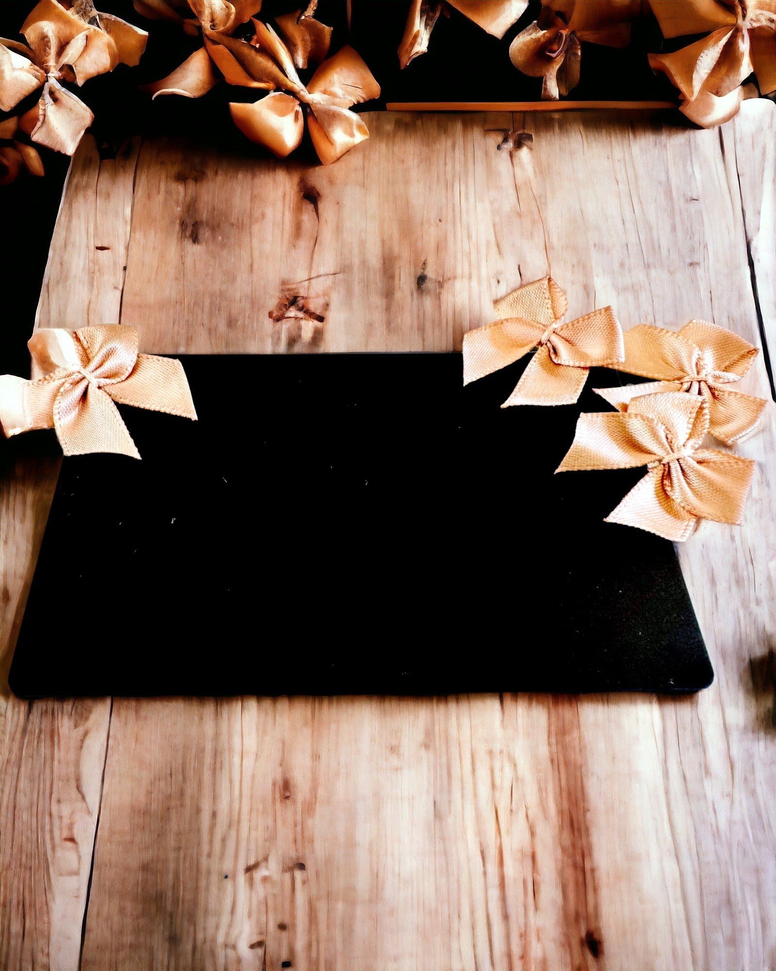 Exklusive Schwarze Metall-Visitenkarte mit Personalisierungsmöglichkeit – Ideal als Geschenk