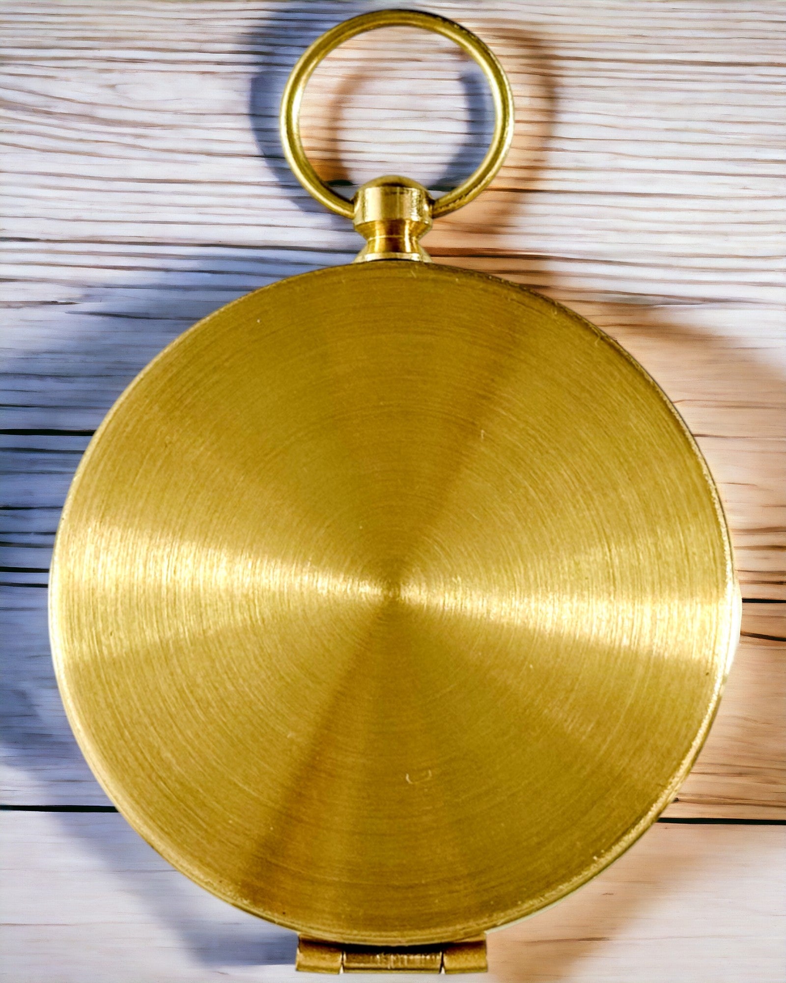 Wasserdichter Messingkompass mit Leuchteffekt - Unverzichtbar für Wanderungen und Camping, personalisiert mit Gravur